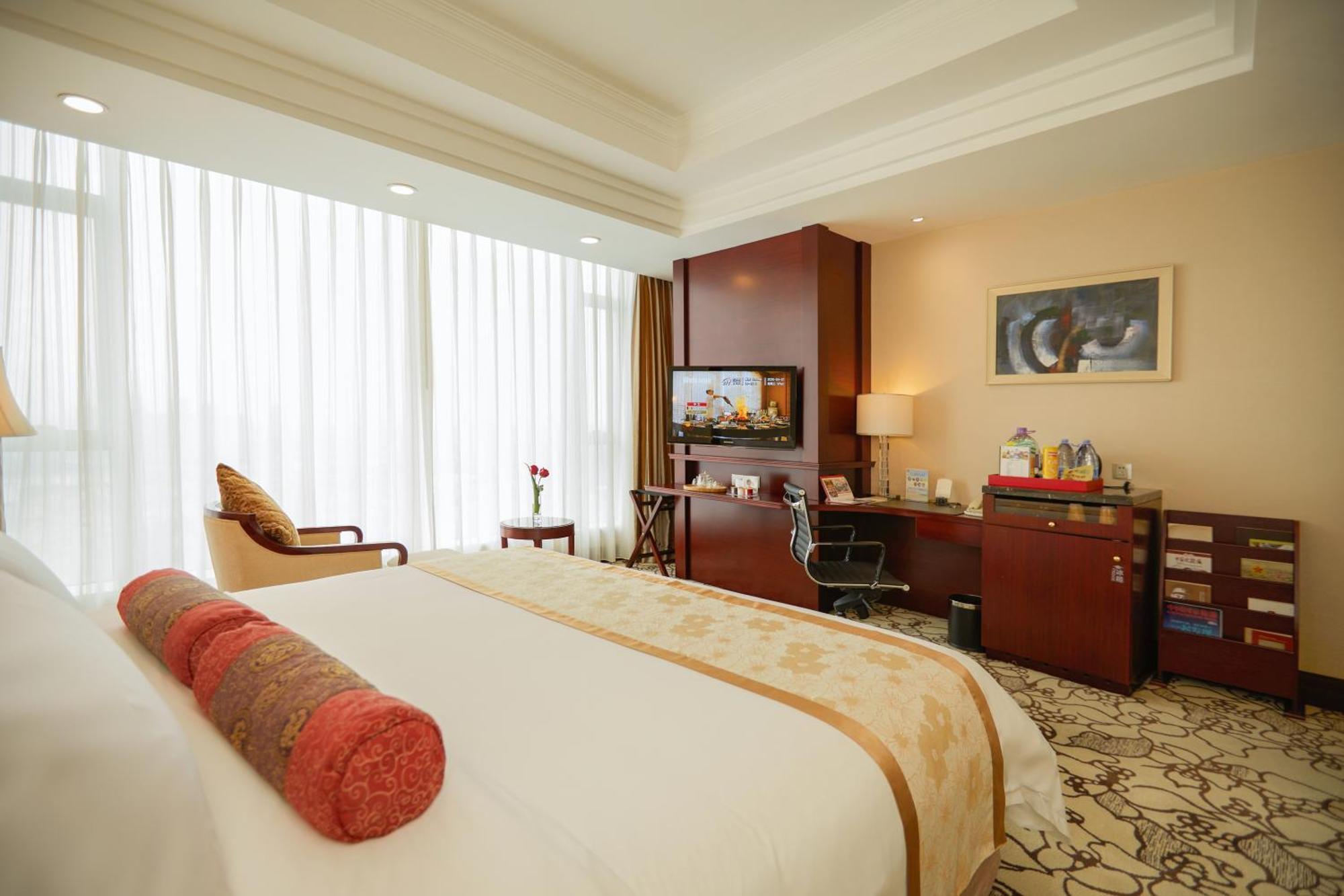 Soluxe Hotel Guangzhou - Overseas Buyers Registration Service&Canton Fair Free Shuttle Bus 15 Apr To 05 May Экстерьер фото