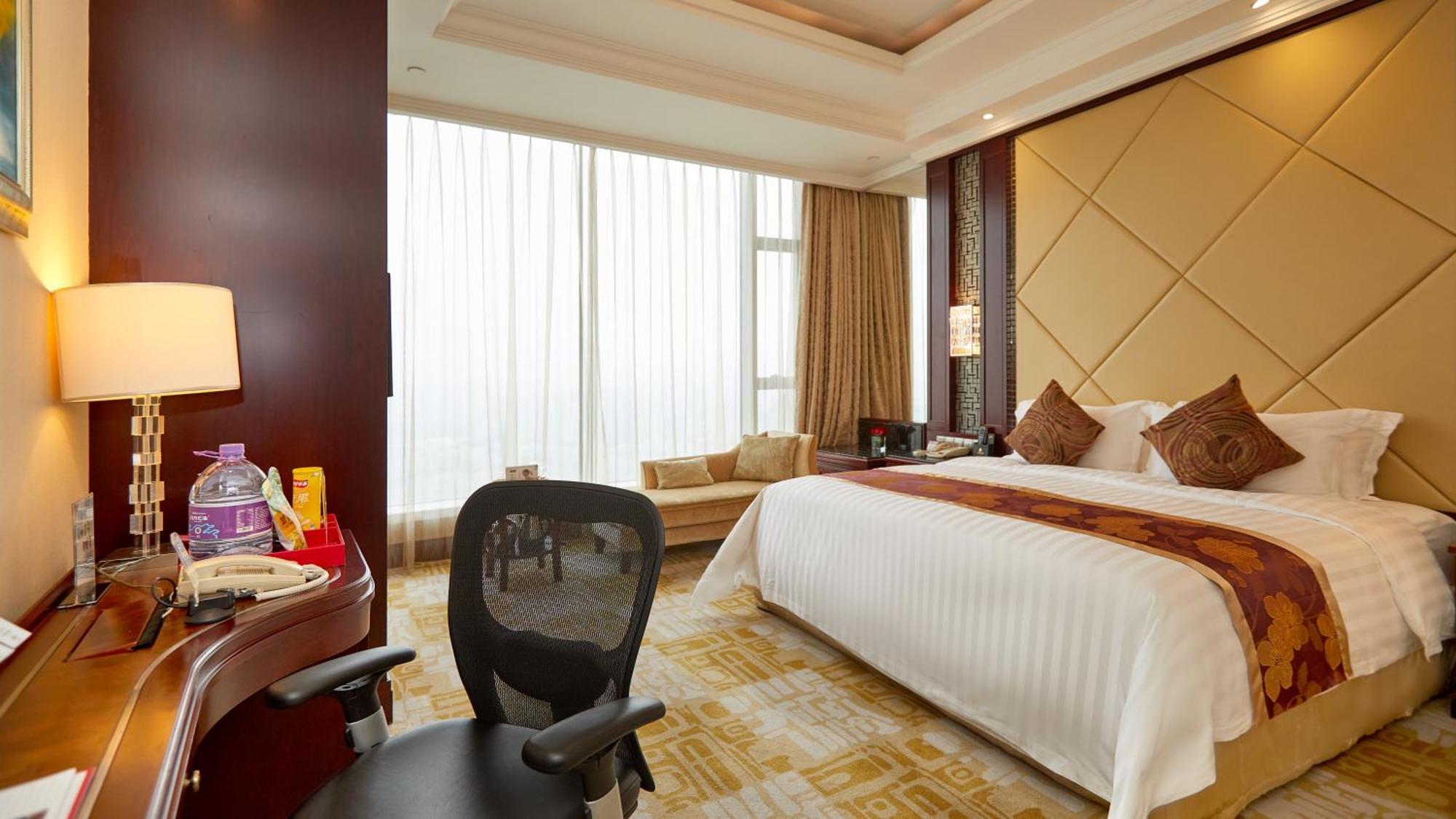 Soluxe Hotel Guangzhou - Overseas Buyers Registration Service&Canton Fair Free Shuttle Bus 15 Apr To 05 May Экстерьер фото